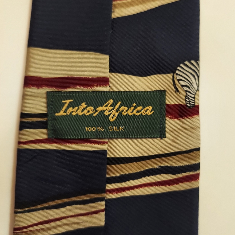 Vintage Into Africa zebra tie- 100% silk - Picture 4 of 4